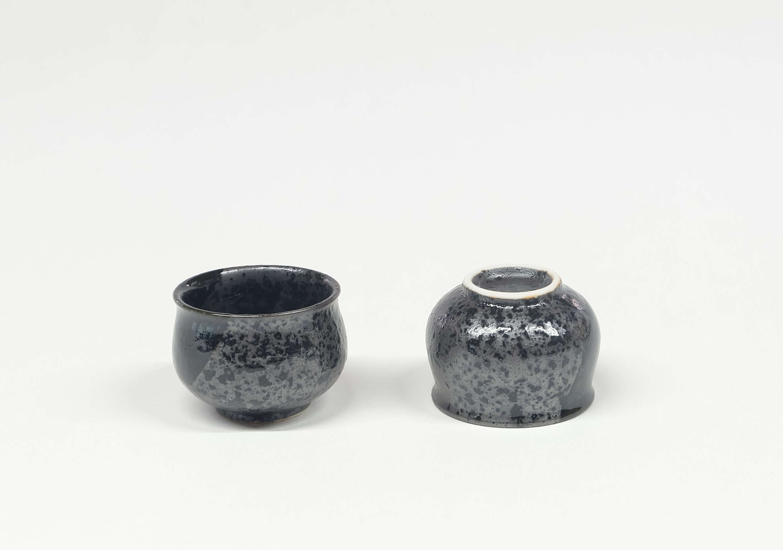 ひょうたん型鮫肌秞陶器 3_44529b2e-ed6f-43fc-a98e-